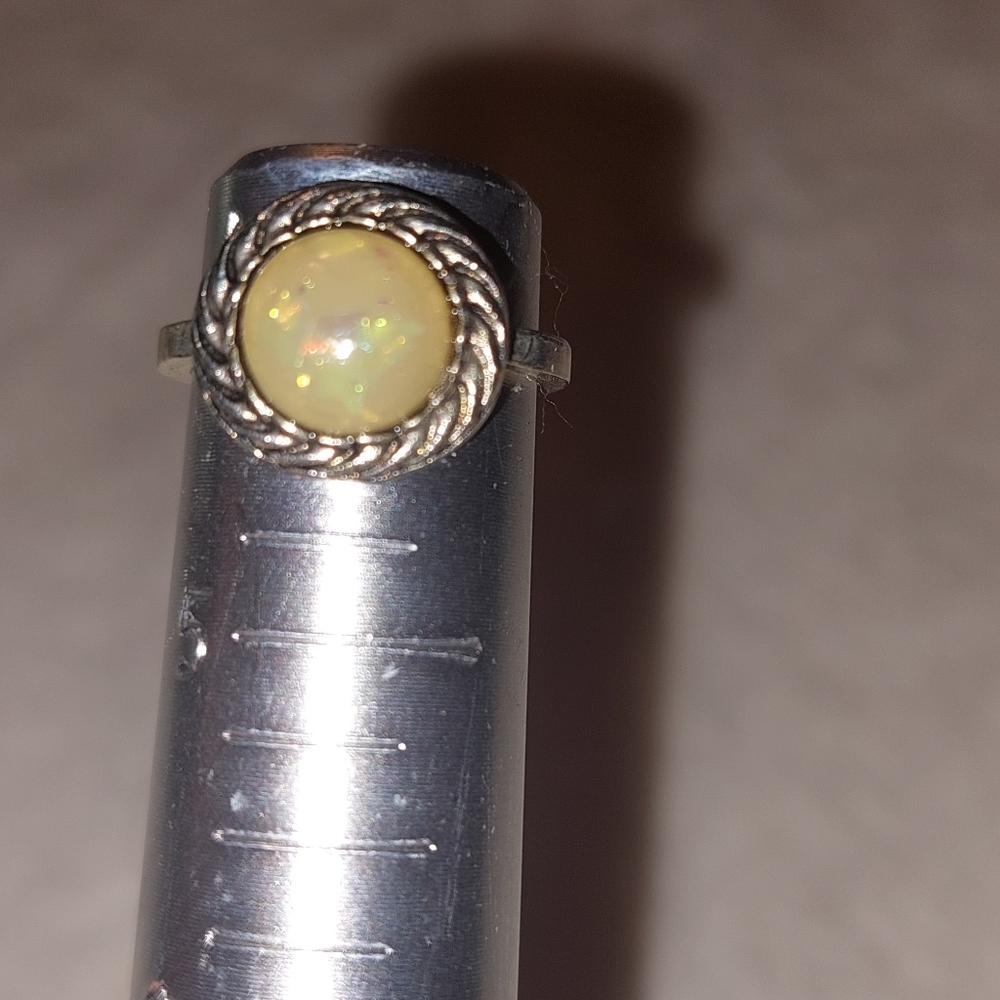 Elegant Silver Opal Ring Set - Picture 10 of 12